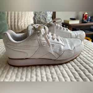 Reebok Classic Women’s Sneakers